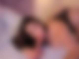 Live cam show with Arianna Suarezz - Lush on TottyGirls