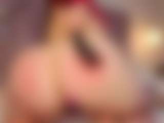 Live cam show with Arianna Suarezz - BBW Teen (18+) on Streamer API