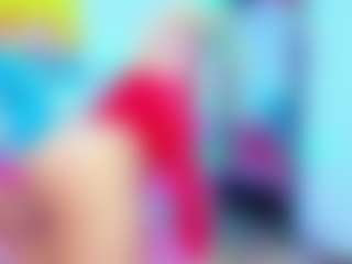 CandyFabiana26's Live Sex Cam Show