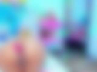 CandyFabiana26's Live Sex Cam Show