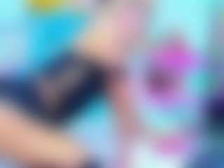 CandyFabiana26's Live Sex Cam Show