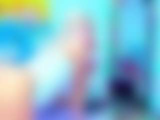 Live cam show with Fabiana- - Cumshot on Uber Horny