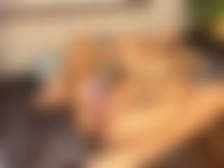IhacoebRae MILF webcam performer live streaming