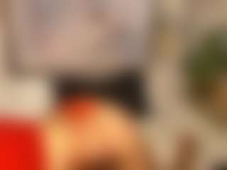 Live cam show with IhacoebRae - Petite MILF on Streamer API