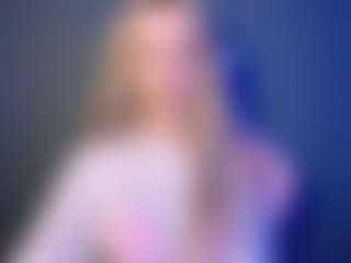LuciaLittle's Live Sex Cam Show