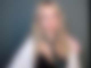 Live cam show with LuciaLittle - Big Tits on Mixed Magazine Live