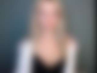 Live cam show with LuciaLittle - Upskirt on Streamer API