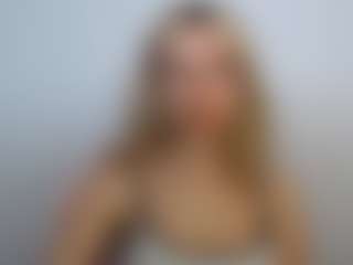 Live cam show with LuciaLittle - Cosplay Blonde Hair on intimatelivegirls.com