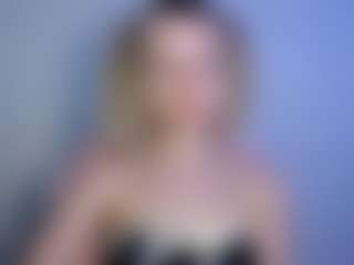 Live cam show with LuciaLittle - Cosplay Young Adult on PervPlay.com