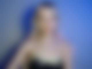 Live cam show with LuciaLittle - Thin on Fling VIP Chat