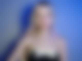 Live cam show with LuciaLittle - Tokenkeno on Fit Hotties