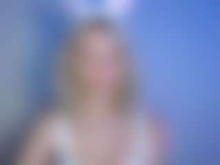 LuciaLittle's Live Sex Cam Show