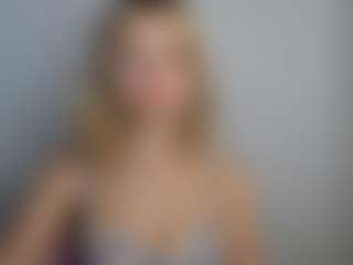 Live cam show with LuciaLittle - Role Play on slutload