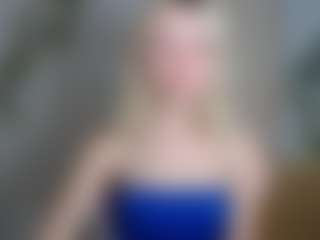Live cam show with LuciaLittle - Cuckold on Camming Site