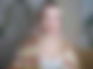 Live cam show with LuciaLittle - Cosplay Young Adult on live.xheat.ai