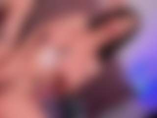 Vanessalombardy's Live Sex Cam Show