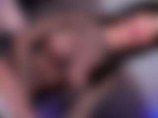 Vanessalombardy's Live Sex Cam Show
