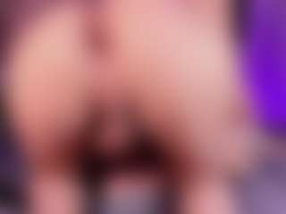 Vanessalombardy's Live Sex Cam Show