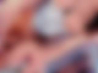 Live cam show with Vanessalombardy - Spank on Camsoda