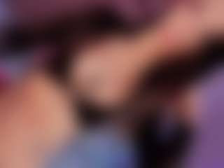 Vanessalombardy's Live Sex Cam Show