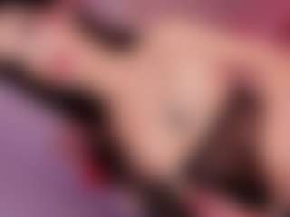 Live cam show with Vanessalombardy - White on Camsoda | colombia