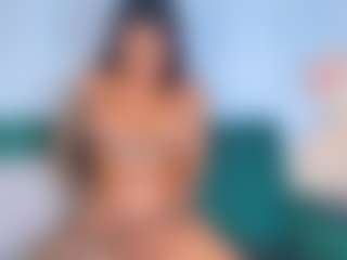 Live cam show with Julieth-Rossi - Anal Toys on fapnchat