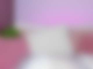 Live cam show with Mia-sweett - Sexcam on Latina Girls
