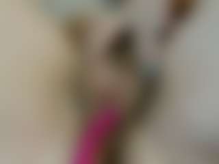 Lola4u's Live Sex Cam Show