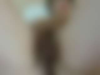 Lola4u's Live Sex Cam Show