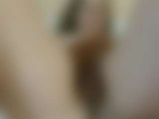 Lola4u's Live Sex Cam Show
