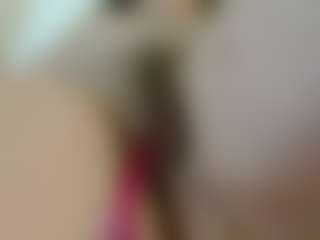 Live cam show with Lola4u - Hairy Pussy on Camsoda