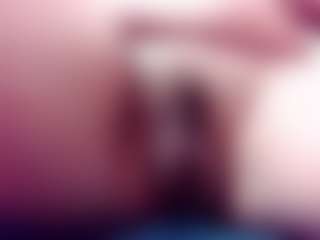 Live cam show with Lola4u - Green Eyes on Cam Slut