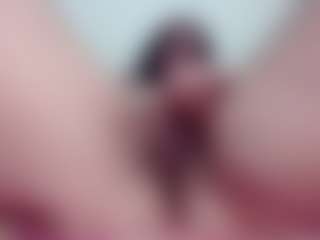 Live cam show with Lola4u - Hairy Pussy on Camsoda