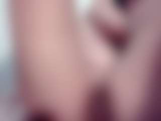 Lola4u's Live Sex Cam Show