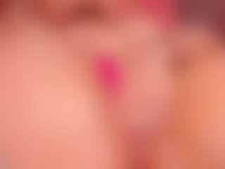 Live cam show with AlejaCute - Erotic Dance on sexylive.show