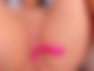 AlejaCute's Live Sex Cam Show