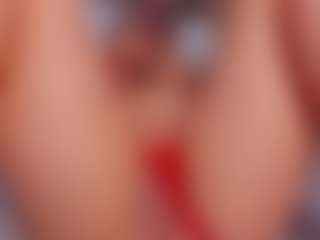 Live cam show with AlejaCute - Delicious on CamClone