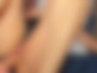 Live cam show with AlejaCute - Body Massage on Camsoda