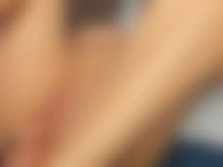 Live cam show with AlejaCute - Hairy Pussy Brown Hair on studioflirtlive.com