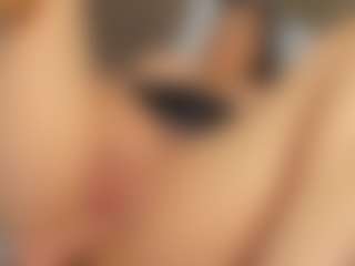 Live cam show with AlejaCute - Teen (18+) on Camsoda