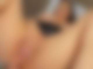 AlejaCute's Live Sex Cam Show