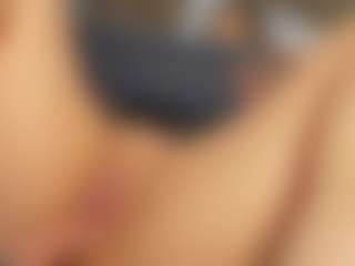 AlejaCute's Live Sex Cam Show