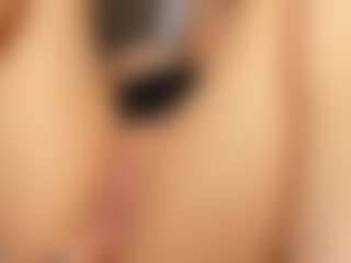 Spettacolo in cam dal vivo con AlejaCute - Cute su Camsoda