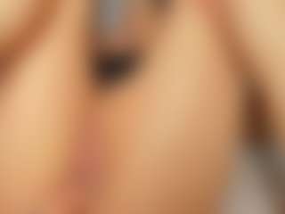 Live cam show with AlejaCute - Latina on Camsoda | colombia