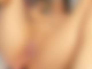 AlejaCute's Live Sex Cam Show