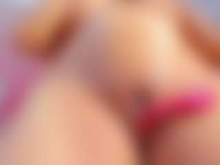 Live cam show with AlejaCute - Natural on Camsoda