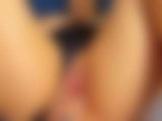 AlejaCute's Live Sex Cam Show