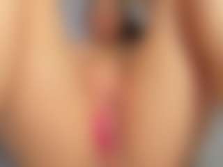 Live cam show with AlejaCute - Latina on Camsoda | colombia