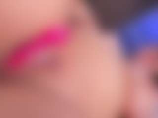 Live cam show with AlejaCute - Sexy on Camsoda