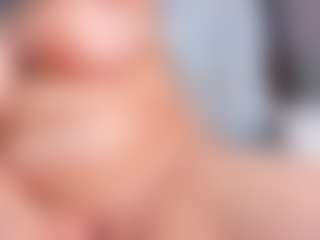 AlejaCute's Live Sex Cam Show